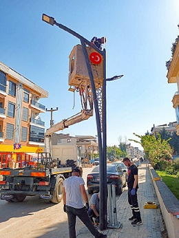 Barbaros Bulvarı Yeni Nesil Aydınlatmalarla Donatılıyor